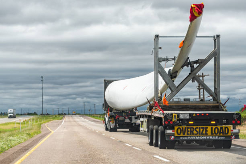 Cursos de Transporte de Cargas Perigosas